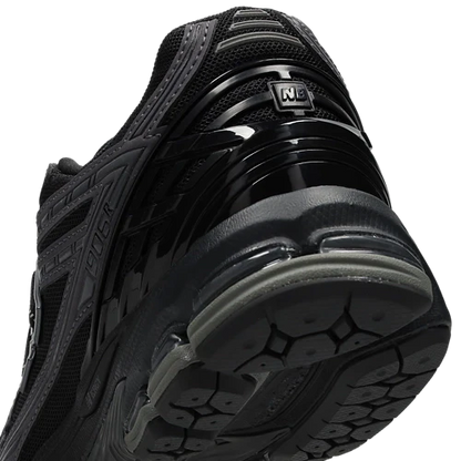 New Balance 1906R